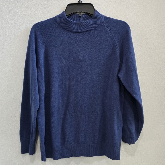 Navy blue sweater mock turtle neck? zip back size medium - Picture 1 of 3